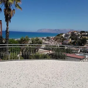 La Casa Delle Ginestre Alcamo Marina