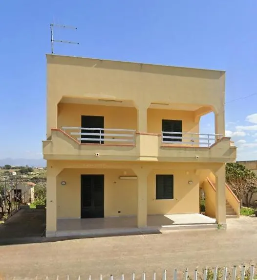 Bounganville 127 Alcamo Marina